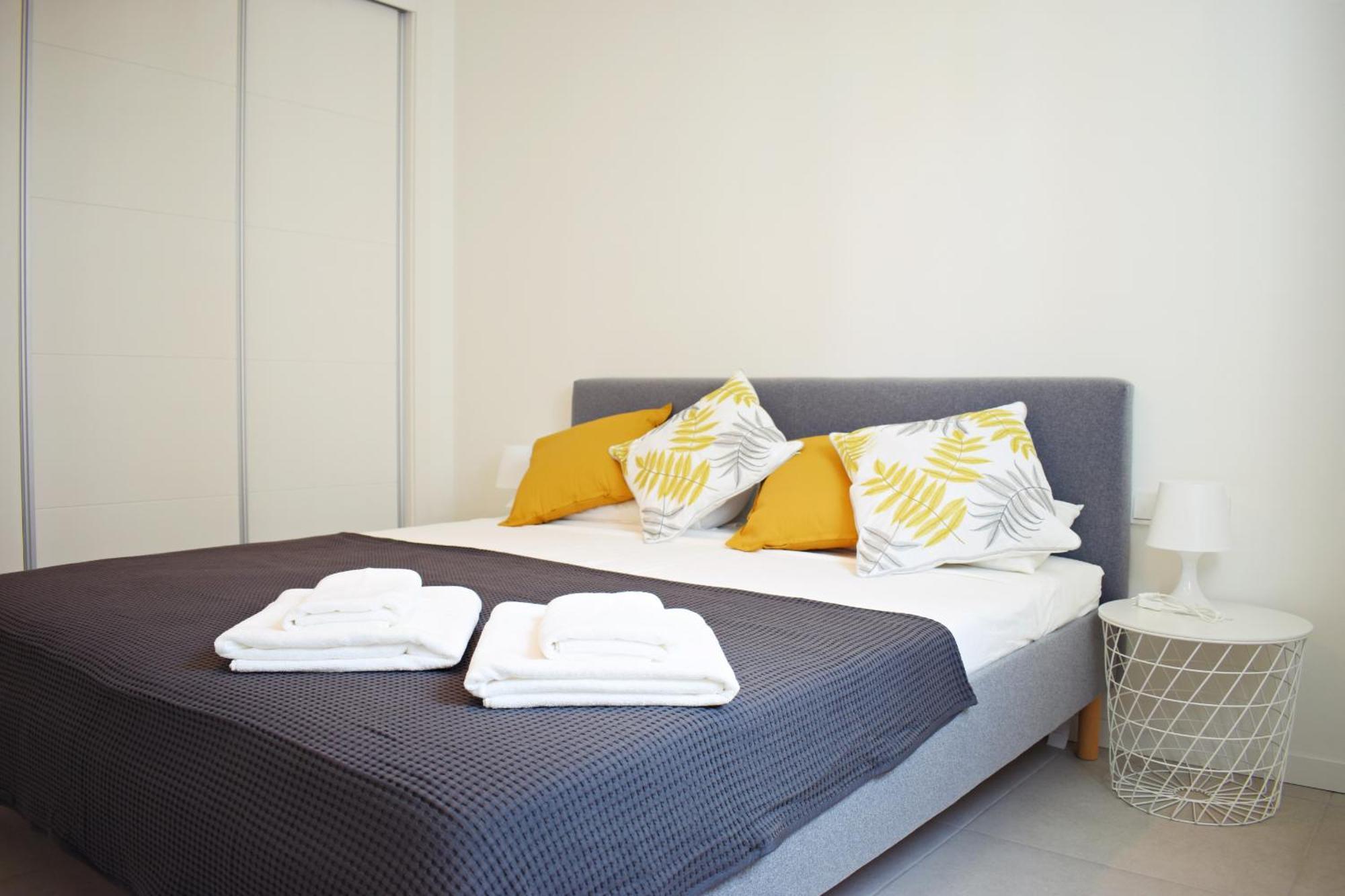 Amalia'S Home: Luminoso Apartamento Muy Cerca De La Playa Malaga Exterior photo